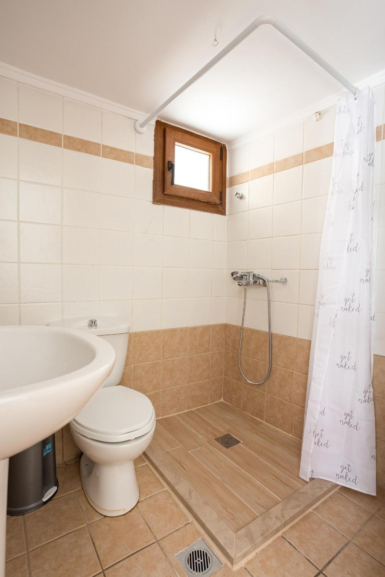 Apartment Anopolh Front